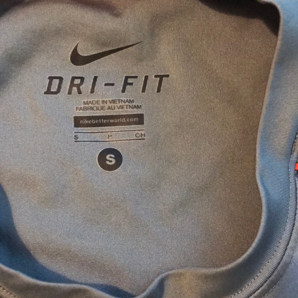 2 Nike men’s running tank tops red sm & gray med - Picture 3 of 6